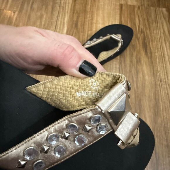 Corkys Embellished Platform Thong Sandals Size 9 NWOT - Picture 4 of 4